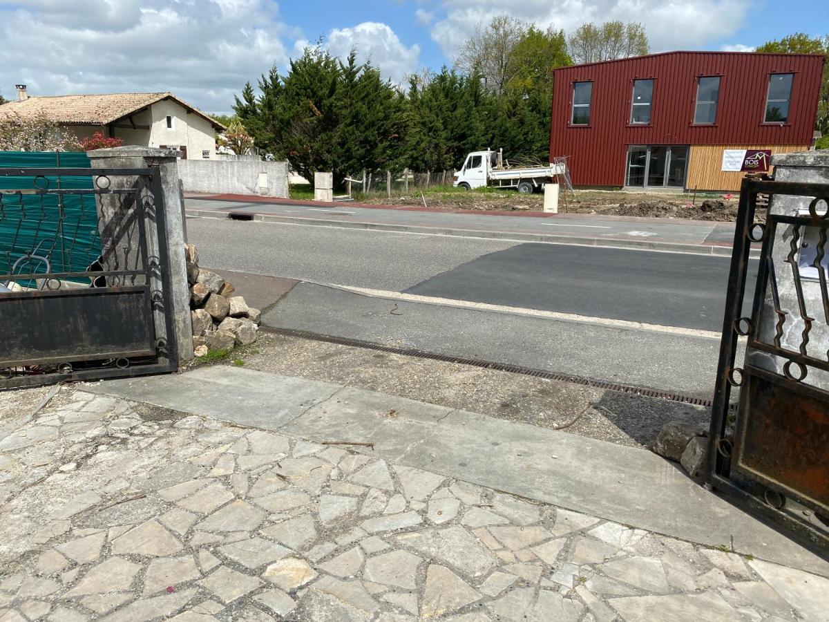 Maison Ok Riba Aeroport Merignac Bed & Breakfast ภายนอก รูปภาพ